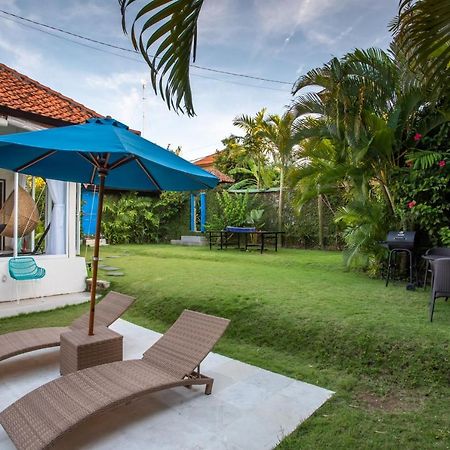 Villa Janitra Seminyak Buitenkant foto