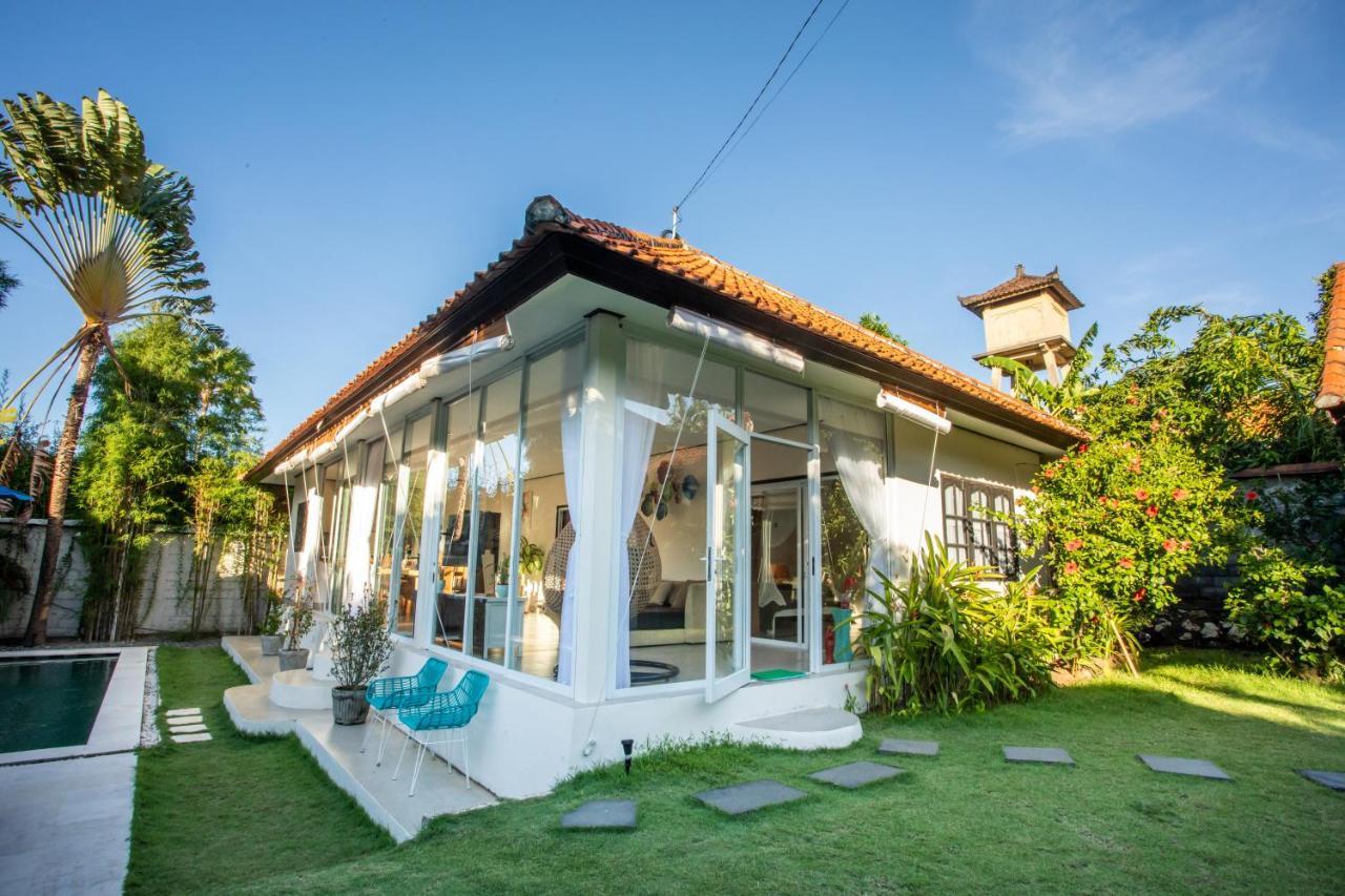 Villa Janitra Seminyak Buitenkant foto